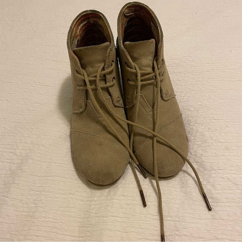 Toms Multicolor Striped Interior Shoes